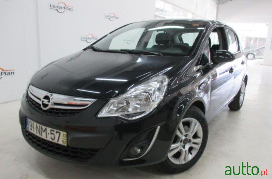 2013' Opel Corsa 1.3 Cdti Enjoy 89G photo #1