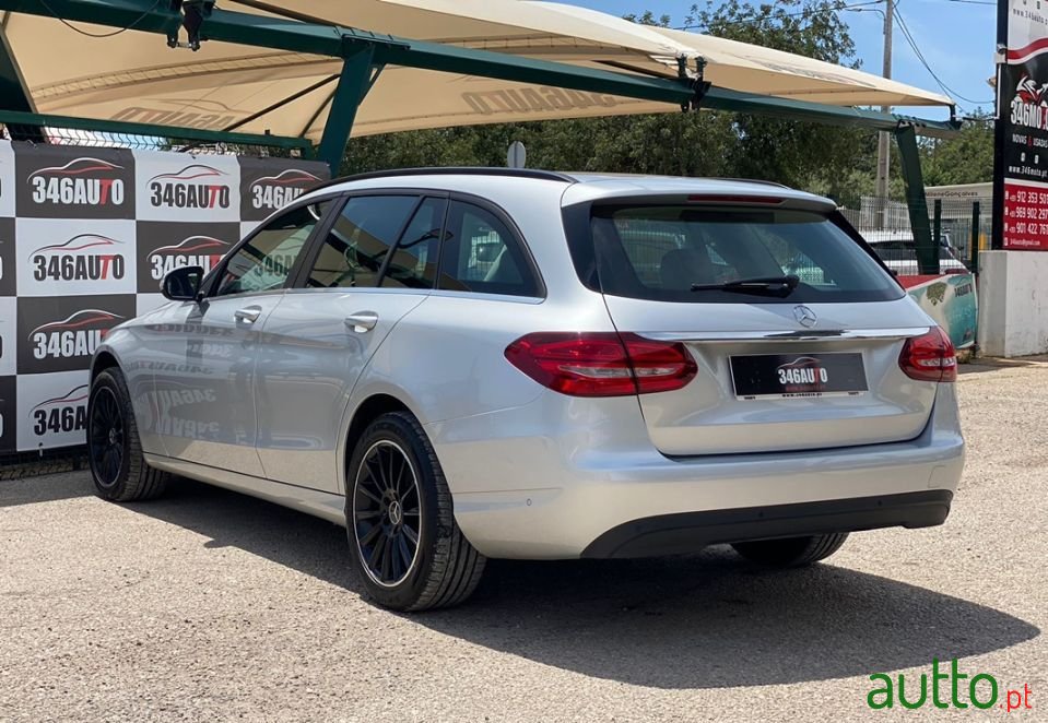 2014' Mercedes-Benz C-220 photo #5