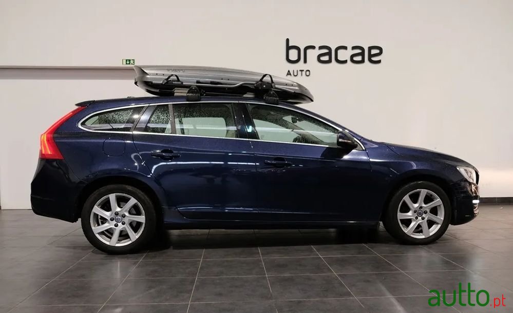 2015' Volvo V60 1.6 D2 Summum Eco photo #4