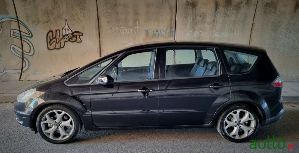 2007' Ford S-Max photo #5