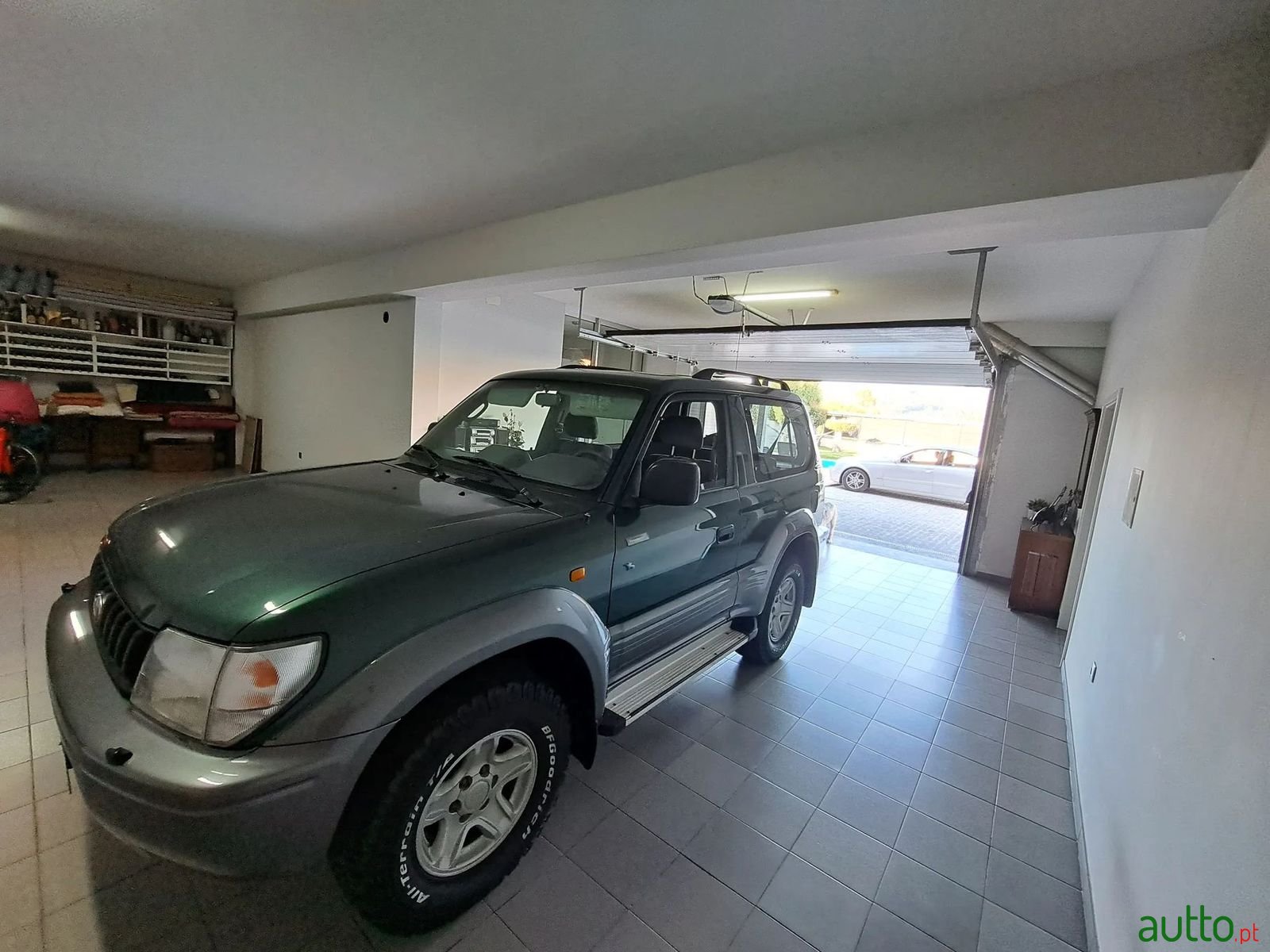 1997' Toyota Land-Cruiser photo #4