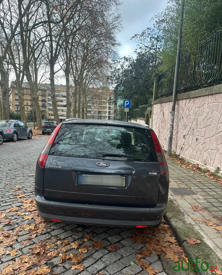 2006' Ford Focus 1.6 Tdci Dpf Ghia photo #6