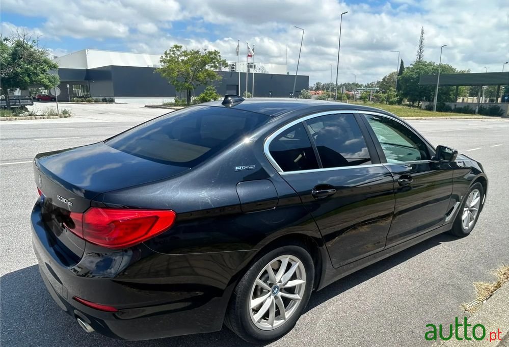 2019' BMW Série 5 E Iperformance photo #3