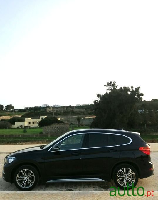 2017' BMW X1 photo #2