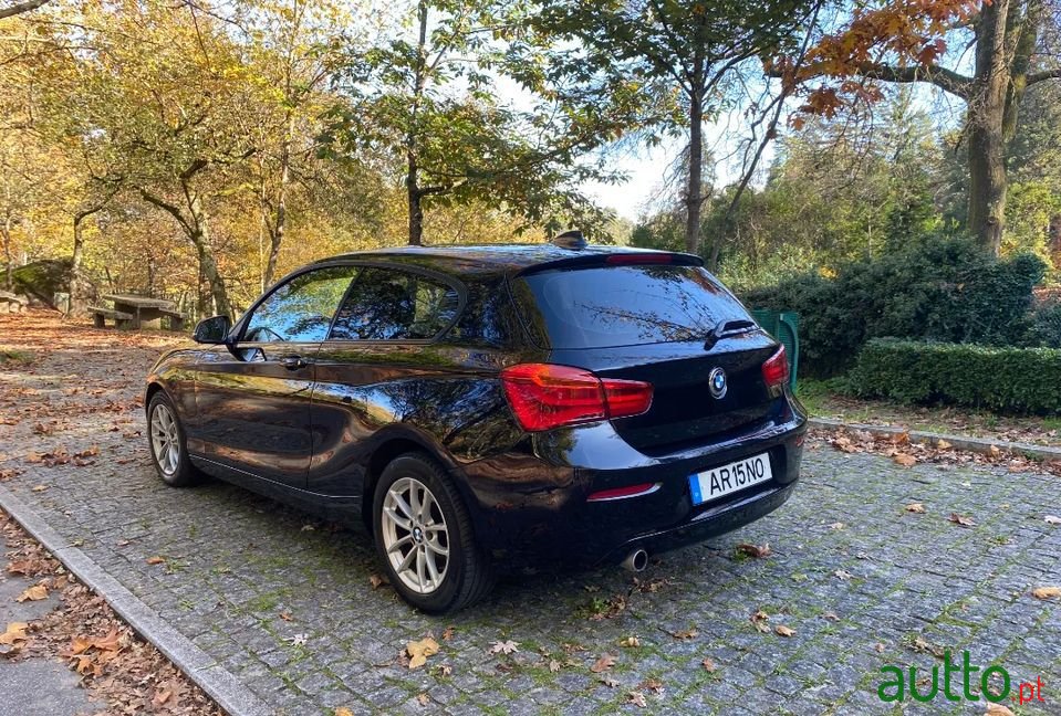 2015' BMW 114 photo #5