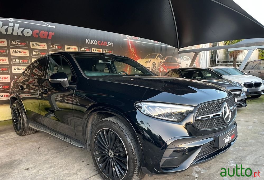 2024' Mercedes-Benz Classe Glc photo #2