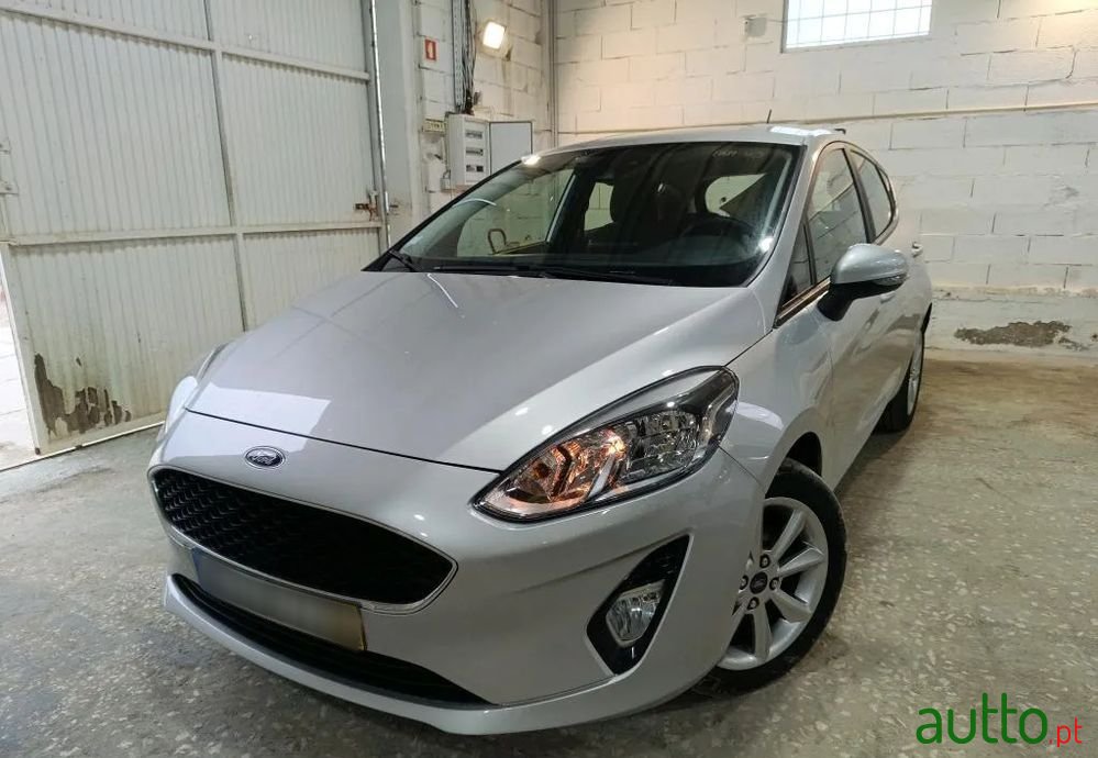 2020' Ford Fiesta 1.5 Tdci Connected photo #1