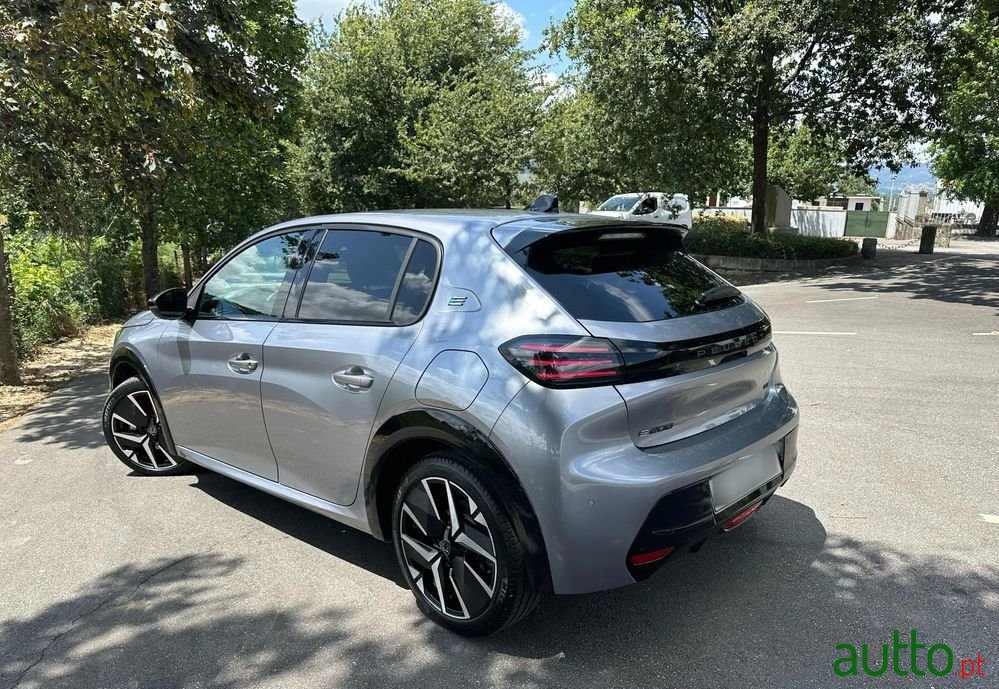 2024' Peugeot e-208 50 Kwh Gt photo #5