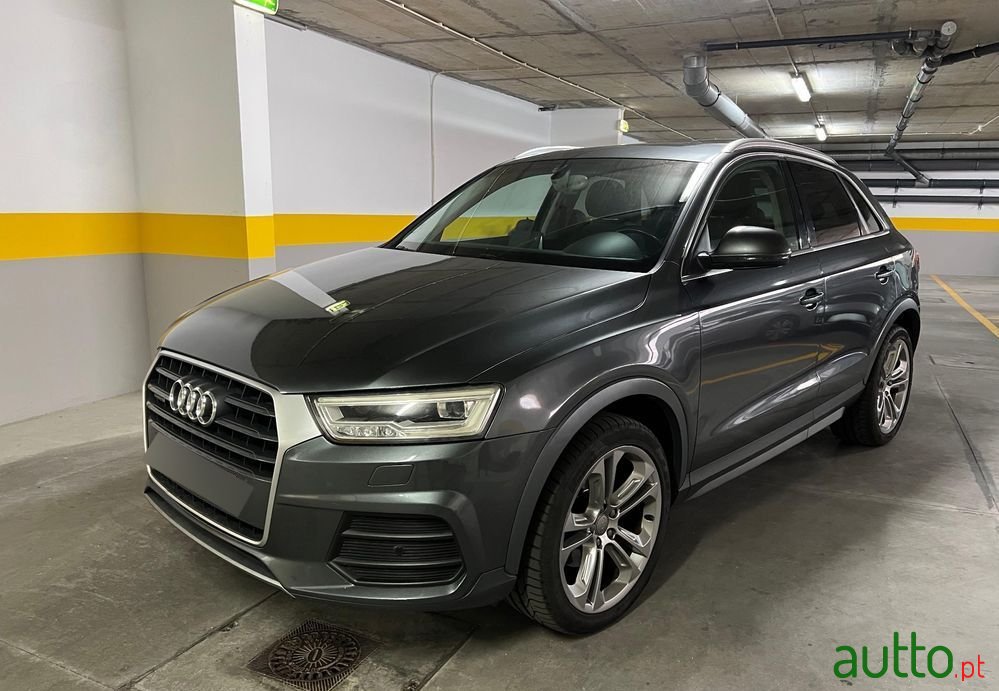 2015' Audi Q3 S Tronic photo #1