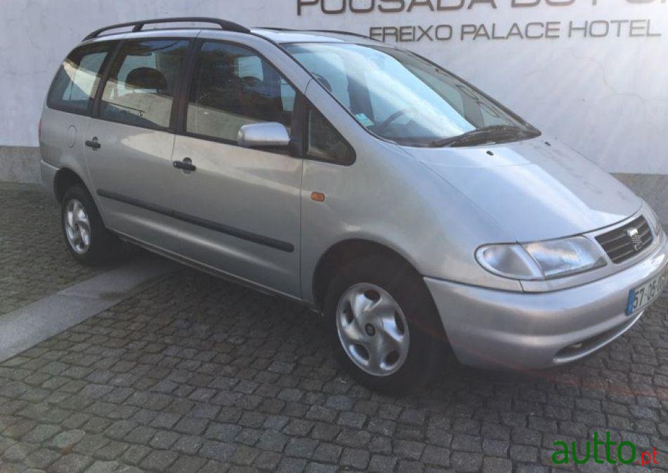 1999' SEAT Alhambra 1.8 T photo #1