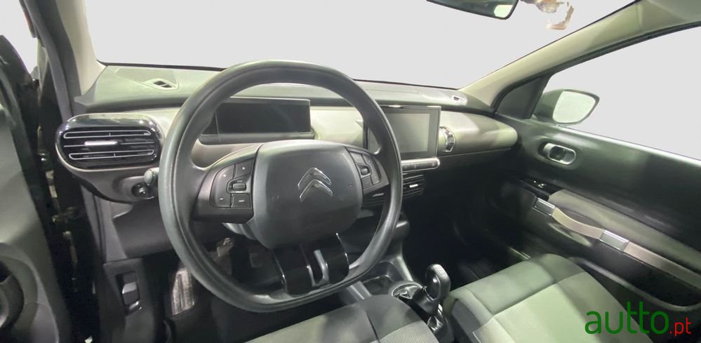 2016' Citroen C4 Cactus 1.2 Puretech Live photo #6