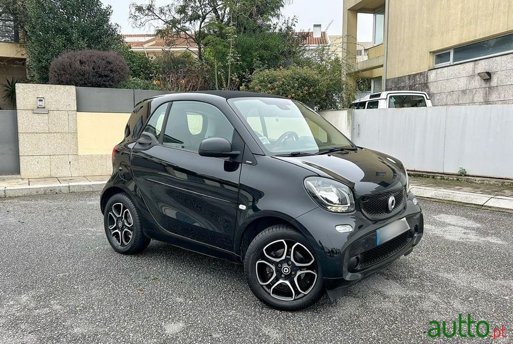 2018' Smart Fortwo 1.0 Passion 71 photo #2