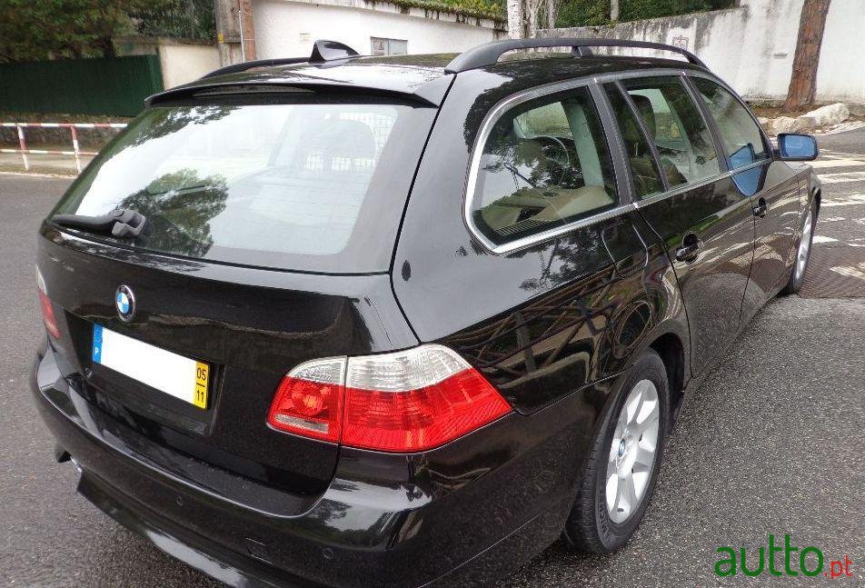 2005' BMW 525 D Touring Caixa Automática photo #1