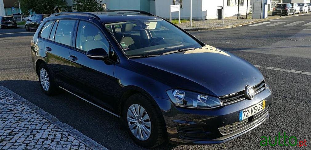 2015' Volkswagen Golf Variant photo #1
