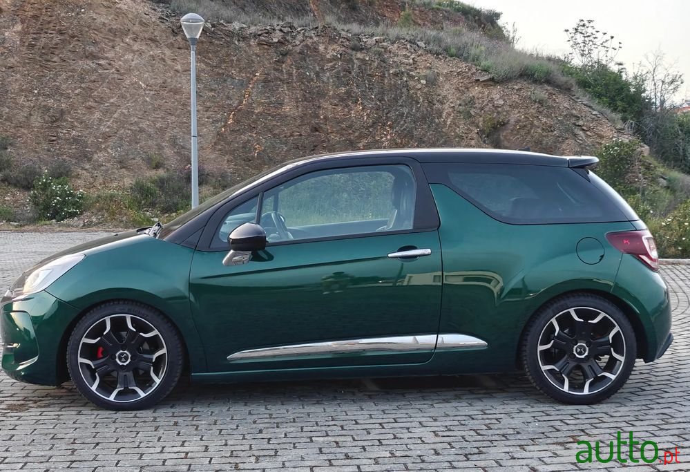 2018' DS Automobiles Ds3 Bluehdi 120 Sportchic photo #5
