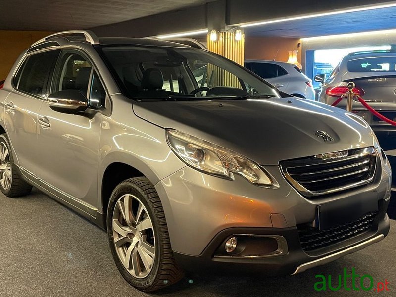 2016' Peugeot 2008 photo #1