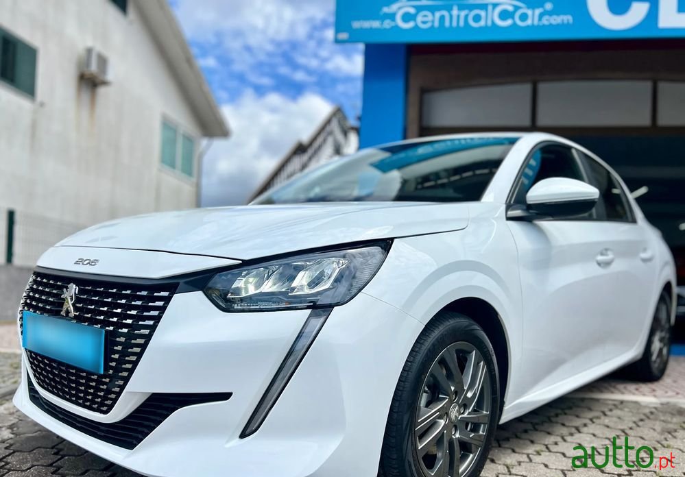 2021' Peugeot 208 1.5 Bluehdi Active Pack photo #5