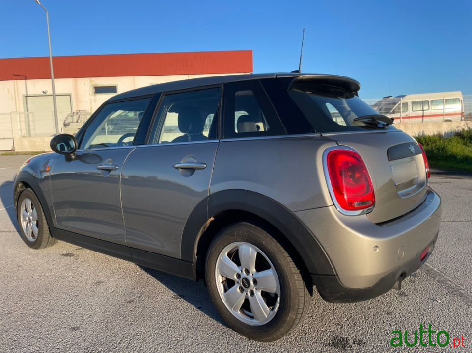 2018' MINI One photo #5