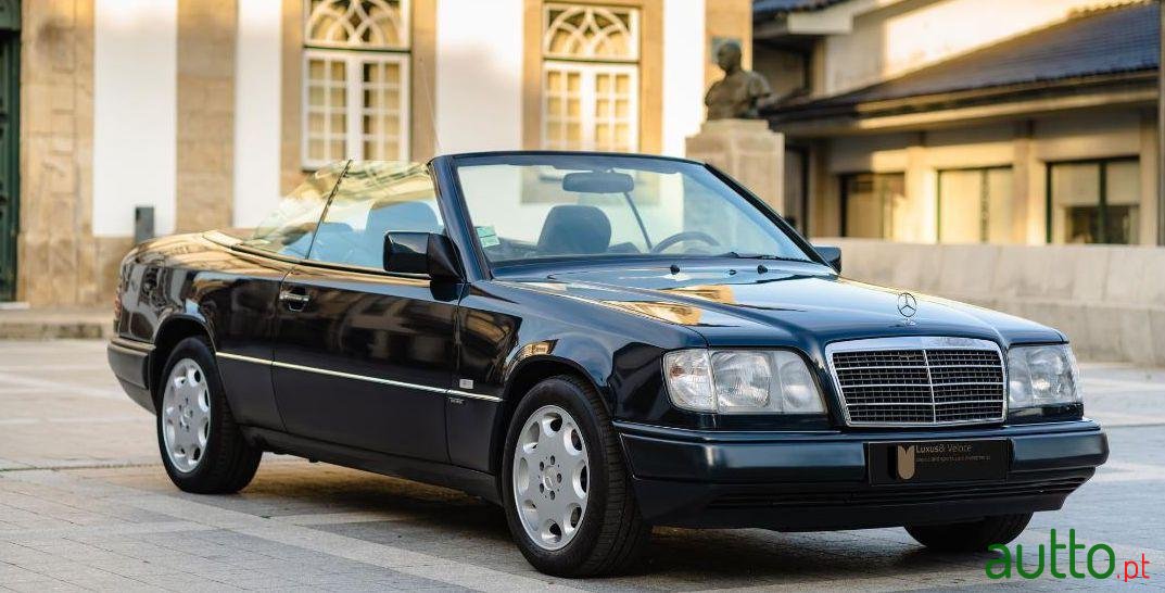 1997' Mercedes-Benz E-200 photo #3