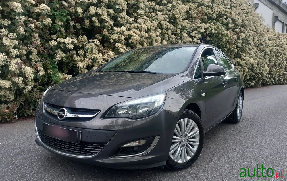 2015' Opel Astra 1.6 Cdti S/S Ecoflex photo #1