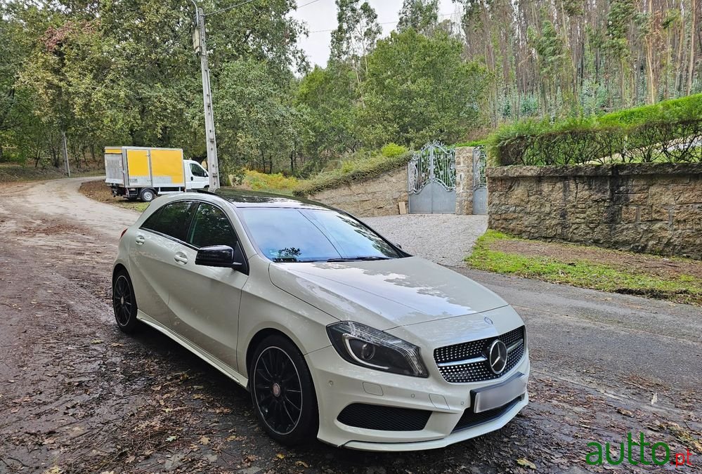 2013' Mercedes-Benz Classe A photo #4