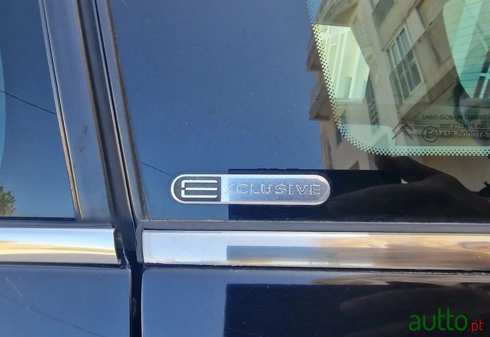 2008' Citroen C4 Grand Picasso photo #6