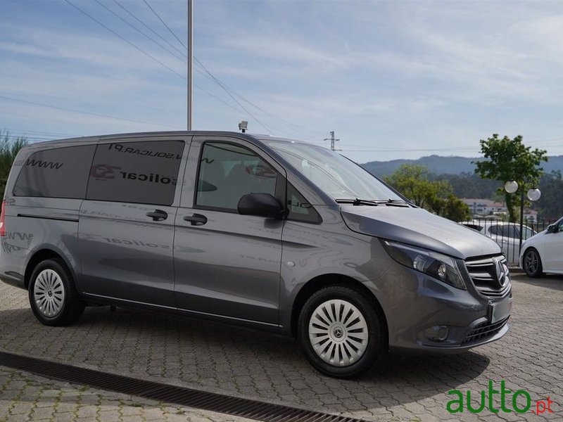 2022' Mercedes-Benz Vito Tourer photo #5