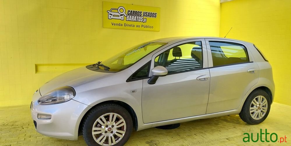 2016' Fiat Punto 1.3 M-Jet Easy S&S photo #2