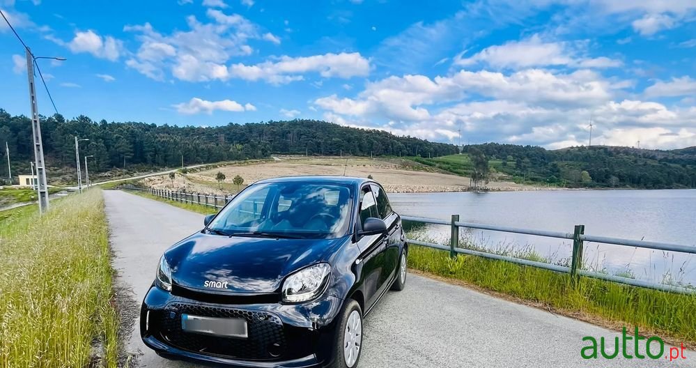 2021' Smart Forfour photo #6