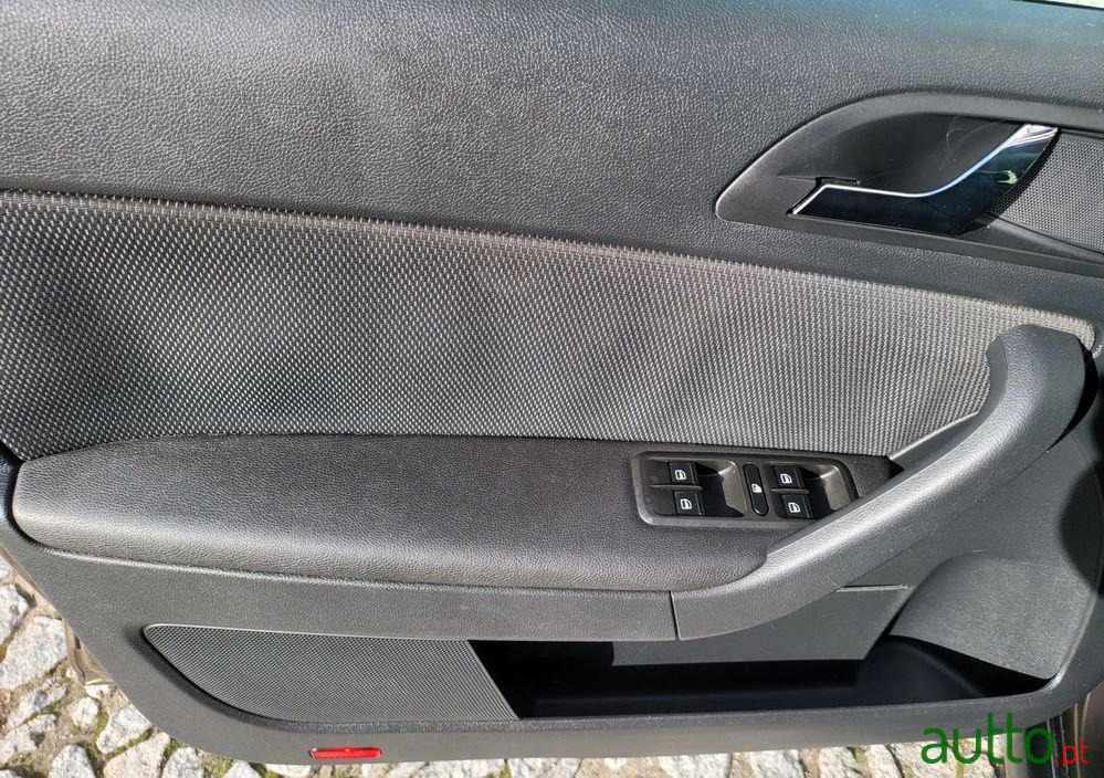 2012' Skoda Yeti photo #5