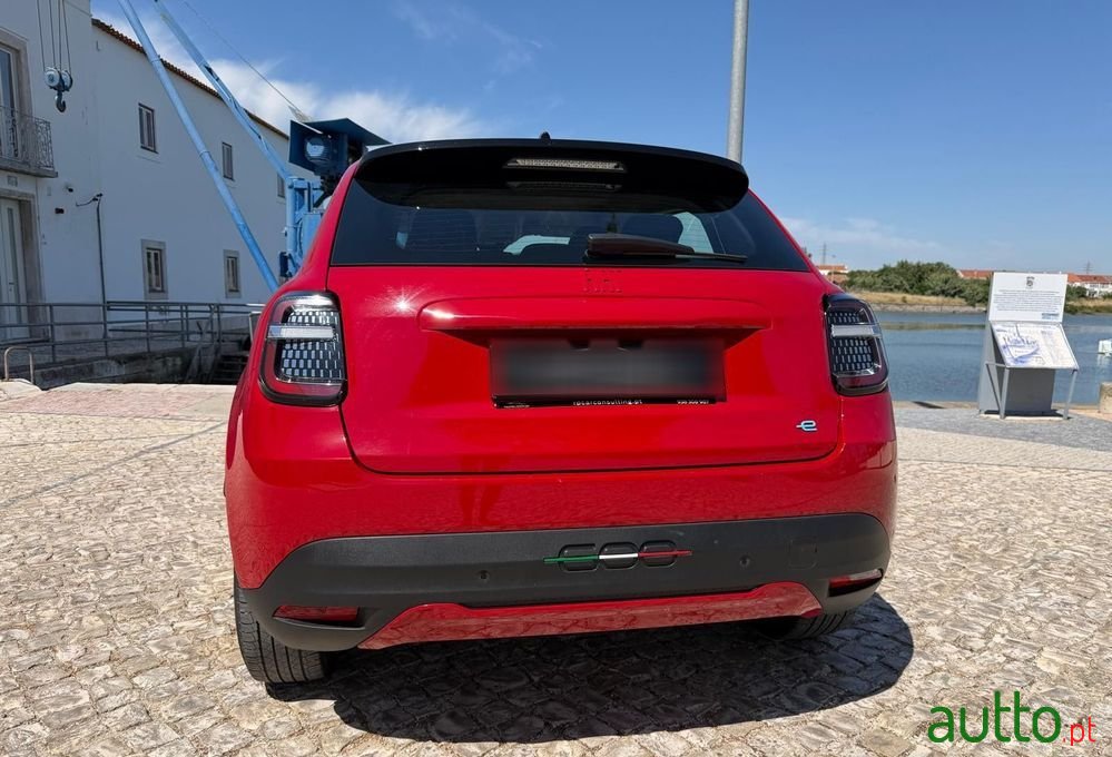 2024' Fiat 600E photo #6