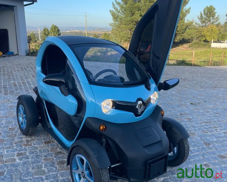 2020' Renault Twizy 80 Intens Blue photo #4