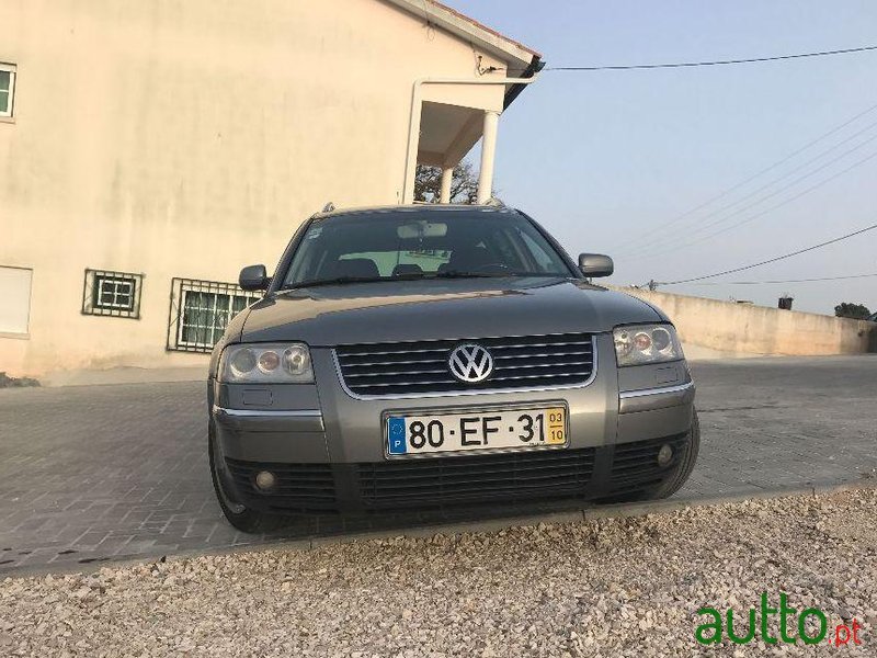 2003' Volkswagen Passat Variant 1.9 130Cv. photo #3