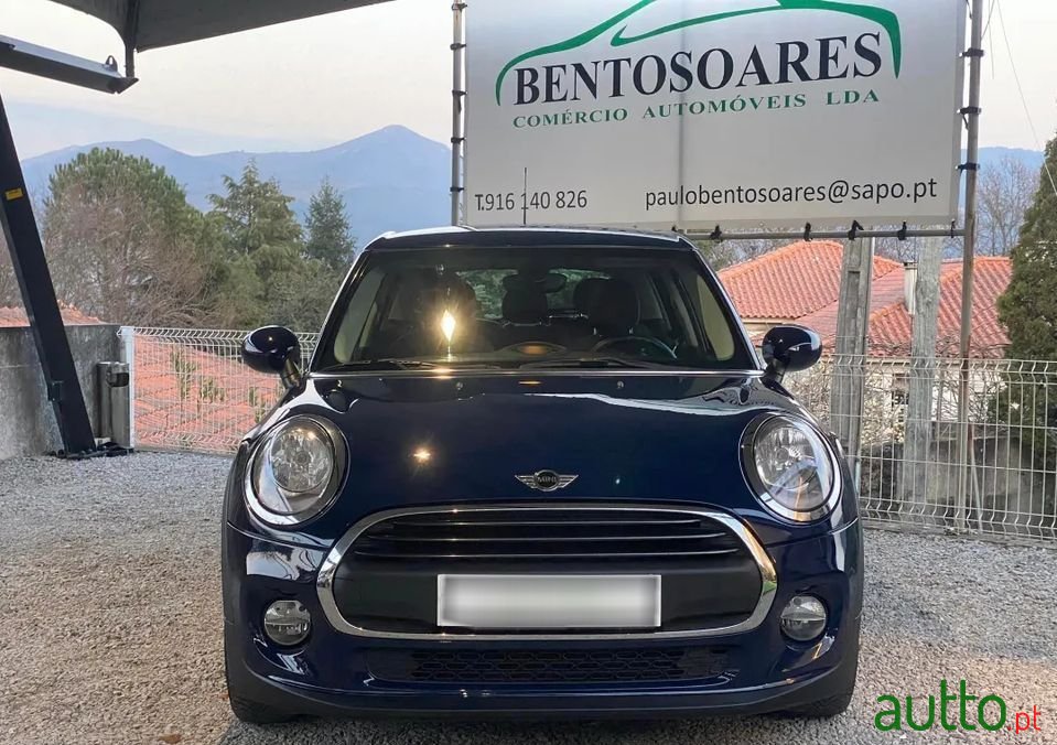 2015' MINI One D photo #1