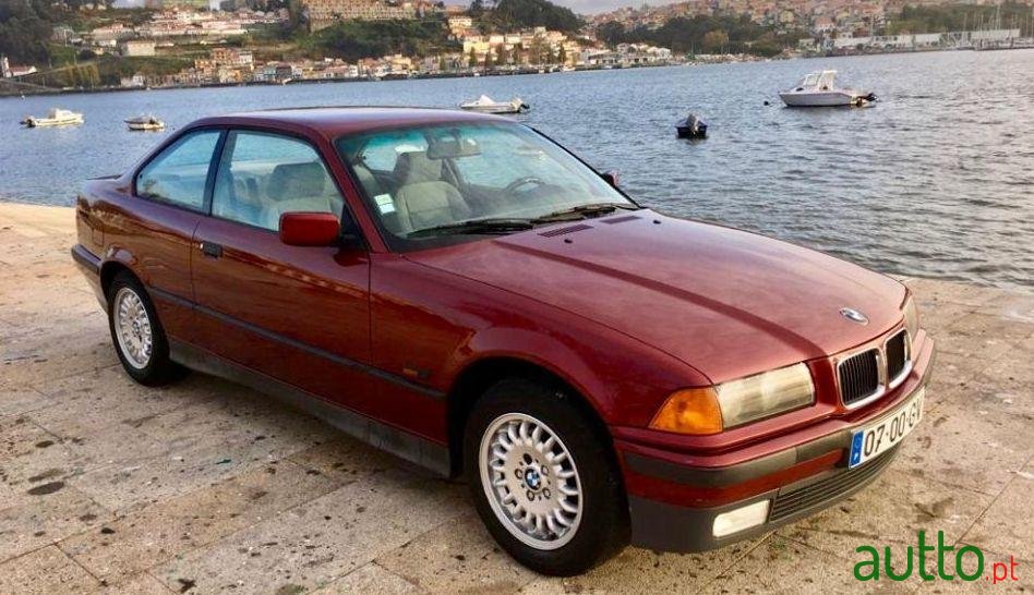 1996' BMW 316 I Coupé photo #1