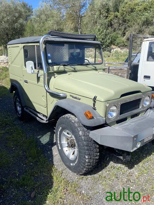 1981' Toyota Land Cruiser photo #6