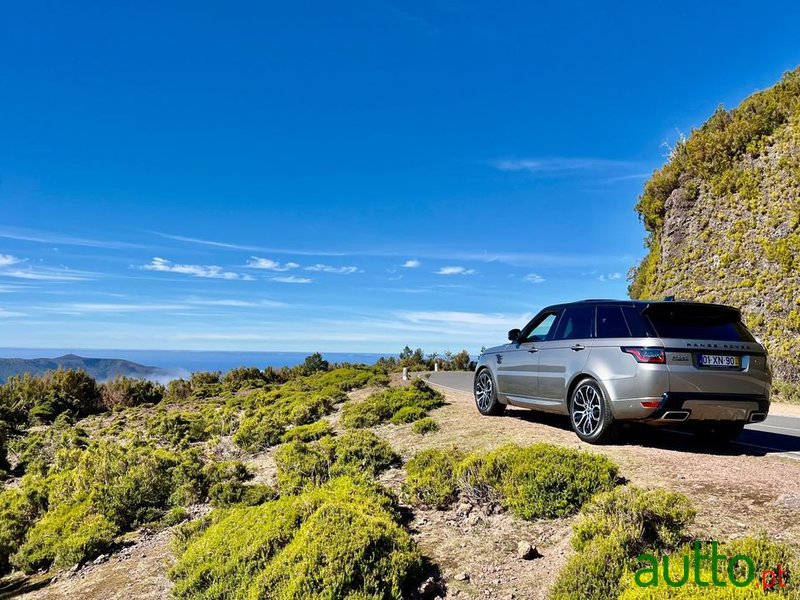 2019' Land Rover Range Rover Sport photo #4