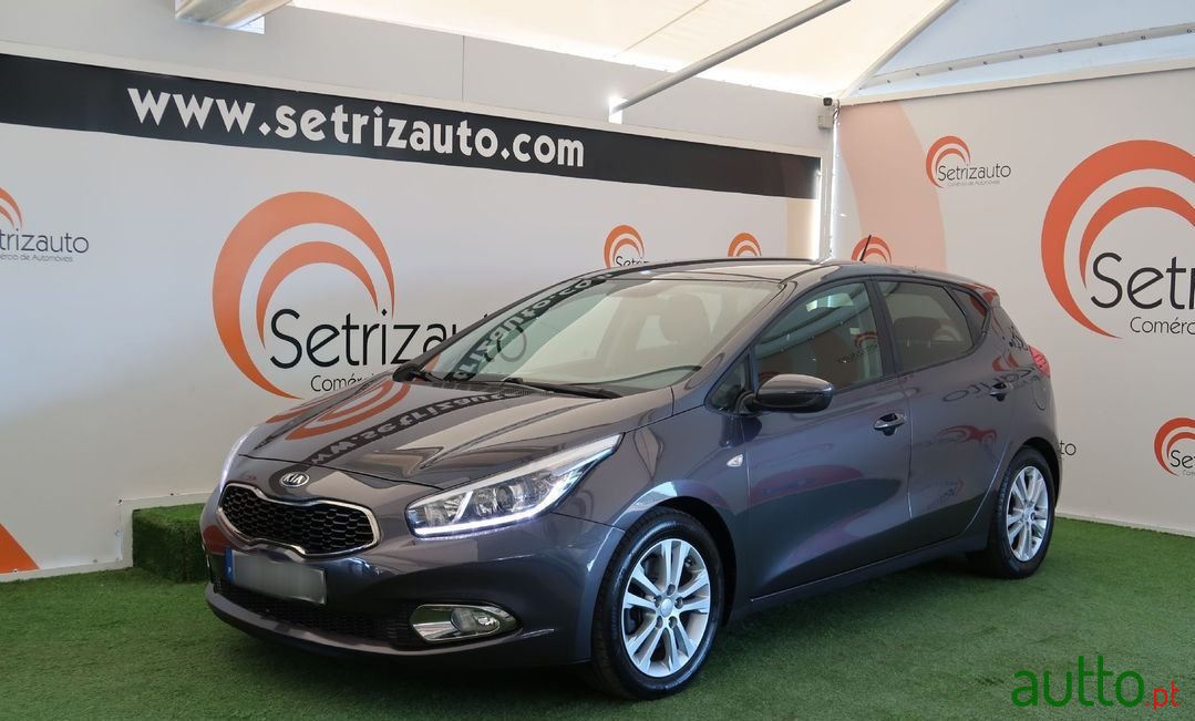 2015' Kia Ceed photo #1