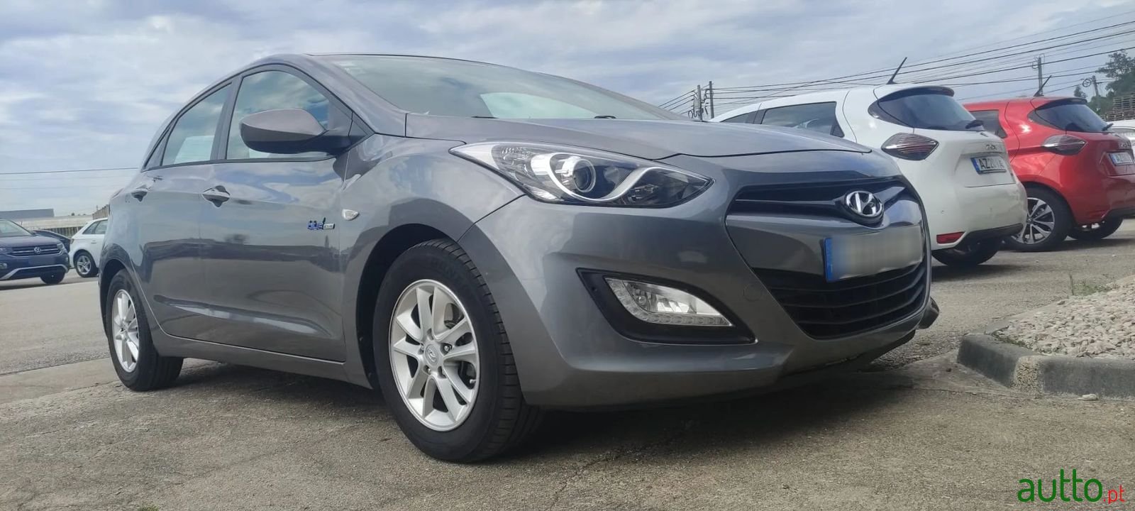 2012' Hyundai i30 photo #3