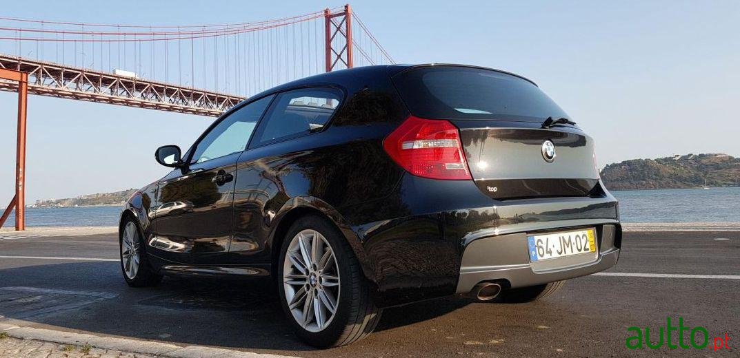 2010' BMW 118 118D Pack M photo #1