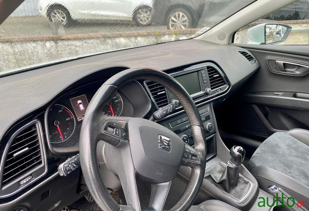 2014' SEAT Leon St photo #4