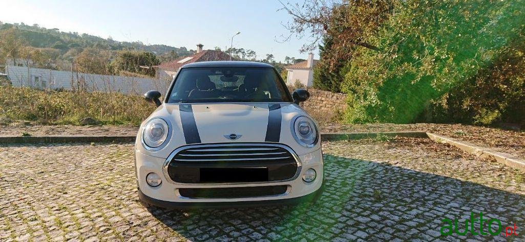 2014' MINI Cooper D 1.5 116Cv photo #3