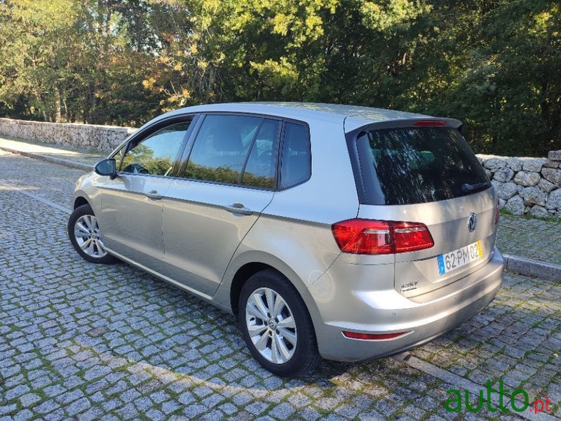 2015' Volkswagen Golf Sportsvan photo #3