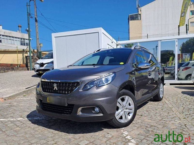 2017' Peugeot 2008 1.6 Bluehdi Style photo #1