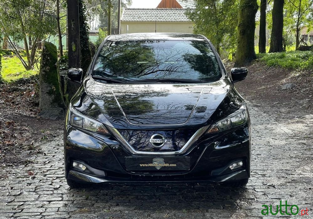 2018' Nissan Leaf Tekna photo #1