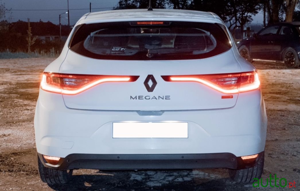 2018' Renault Megane photo #5