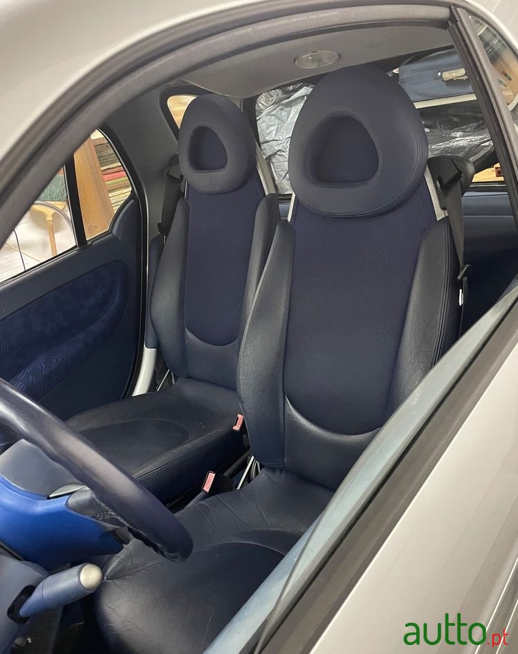 2001' Smart Fortwo Pure 50 photo #2