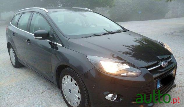 2013' Ford Focus Sw photo #3