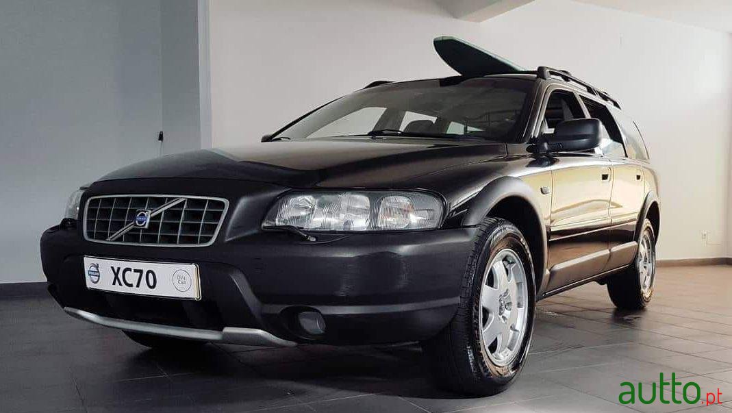 2004' Volvo Xc-70 photo #1