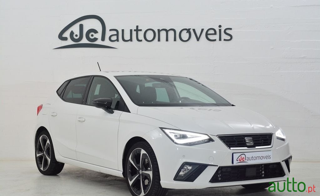 2021' SEAT Ibiza photo #1